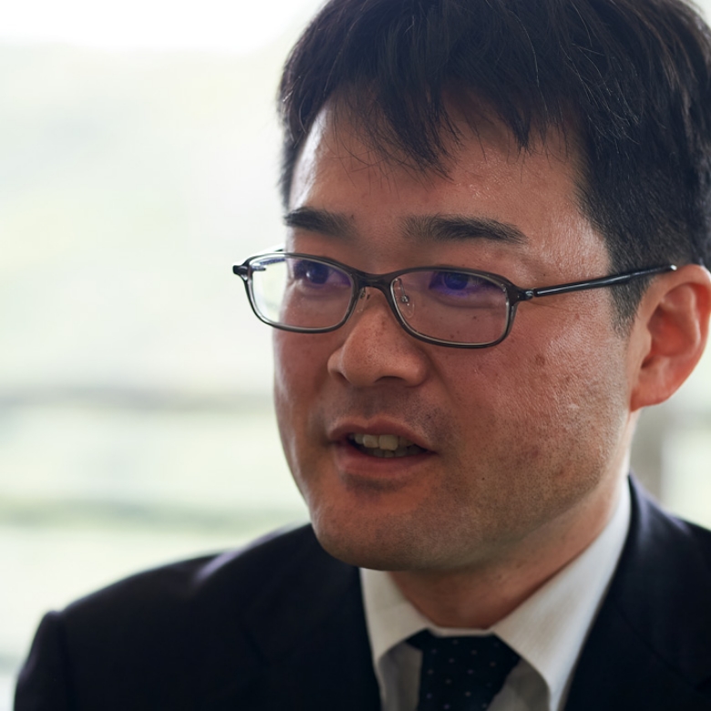 om02_interview03.jpg